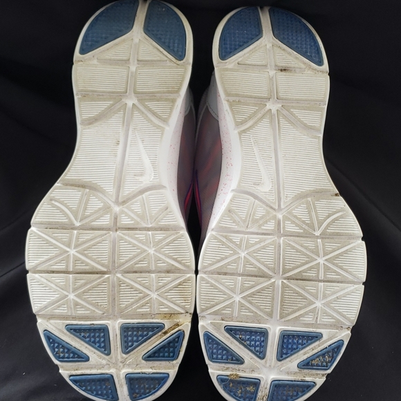 Nike sneaker - Picture 2 of 6